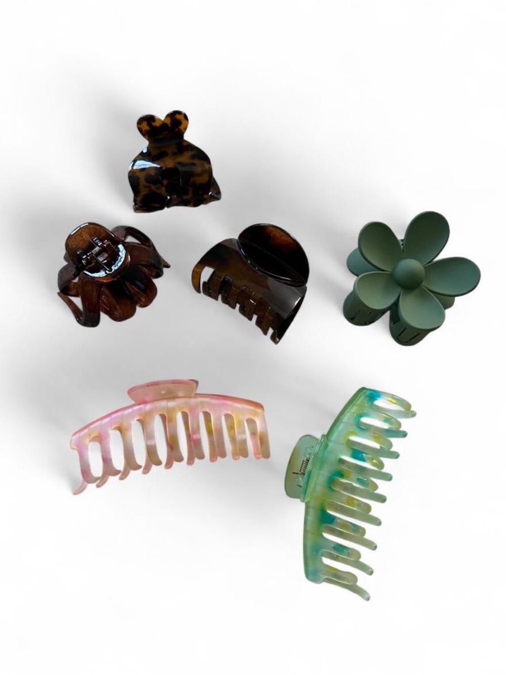 Assorted Hair Claw Clips 🎀